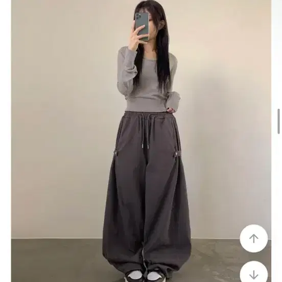 검정 투웨이 벌룬핏 바지