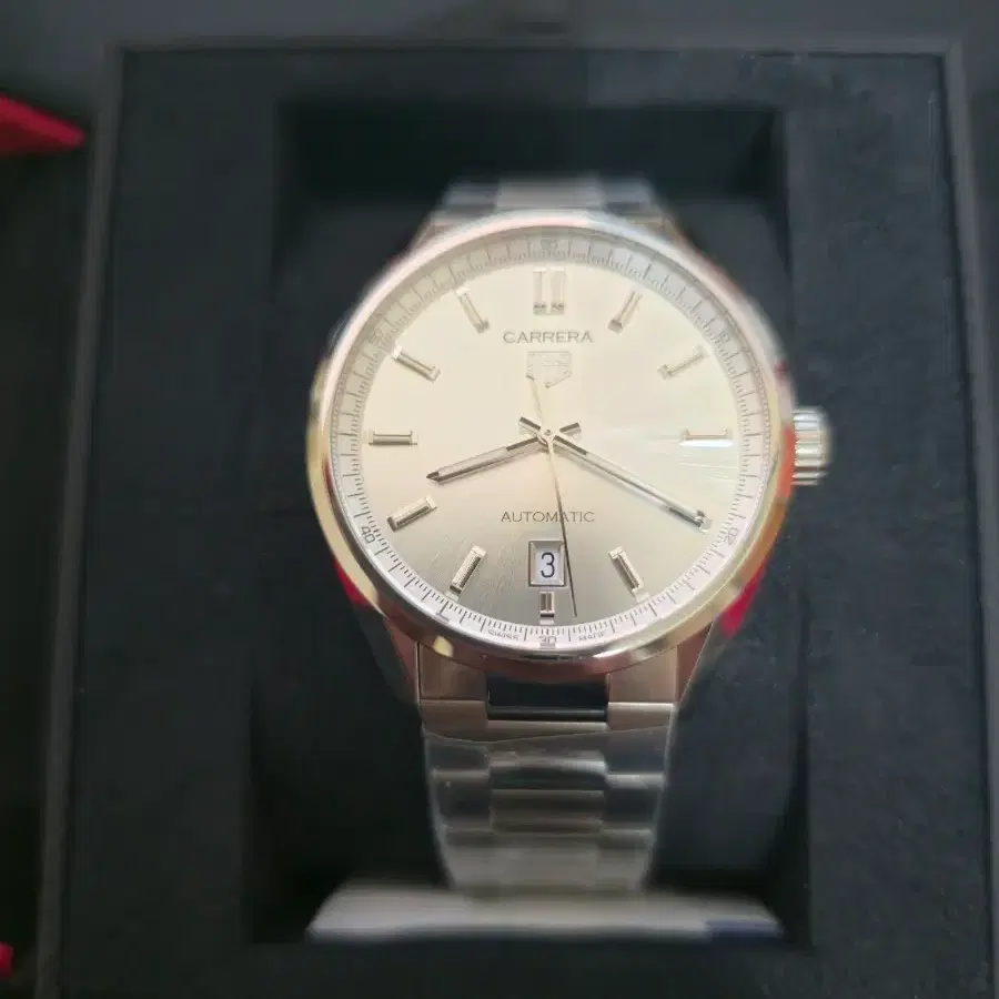 태그호이어 까레라 칼리버 5 데이트 2026년 신형 새상품 39mm WBN2111.BA0639