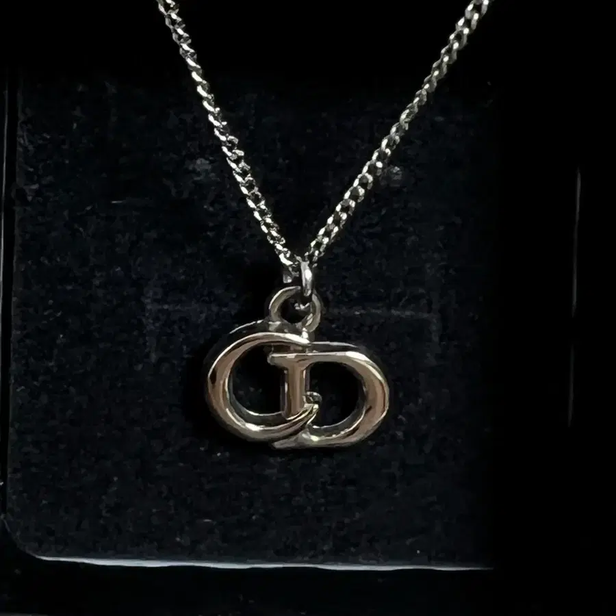 디올 DIOR 빈티지 팬던트 목걸이