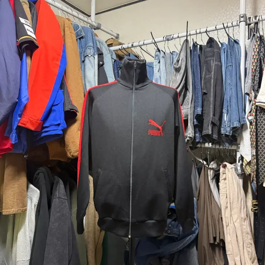 [L] 80s 빈티지 푸마 올드 트랙탑 져지 블랙 레드