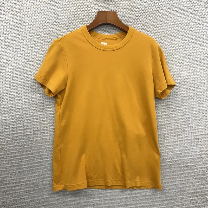 유니클로 U 르메르 반팔티 XL H00175