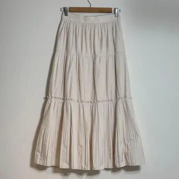 스나이델 개더 티어드 라인 스커트 플리츠 티어드 아이보리