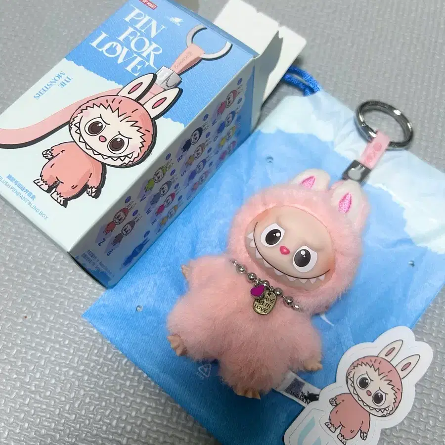 팝마트 라부부 알파벳 U