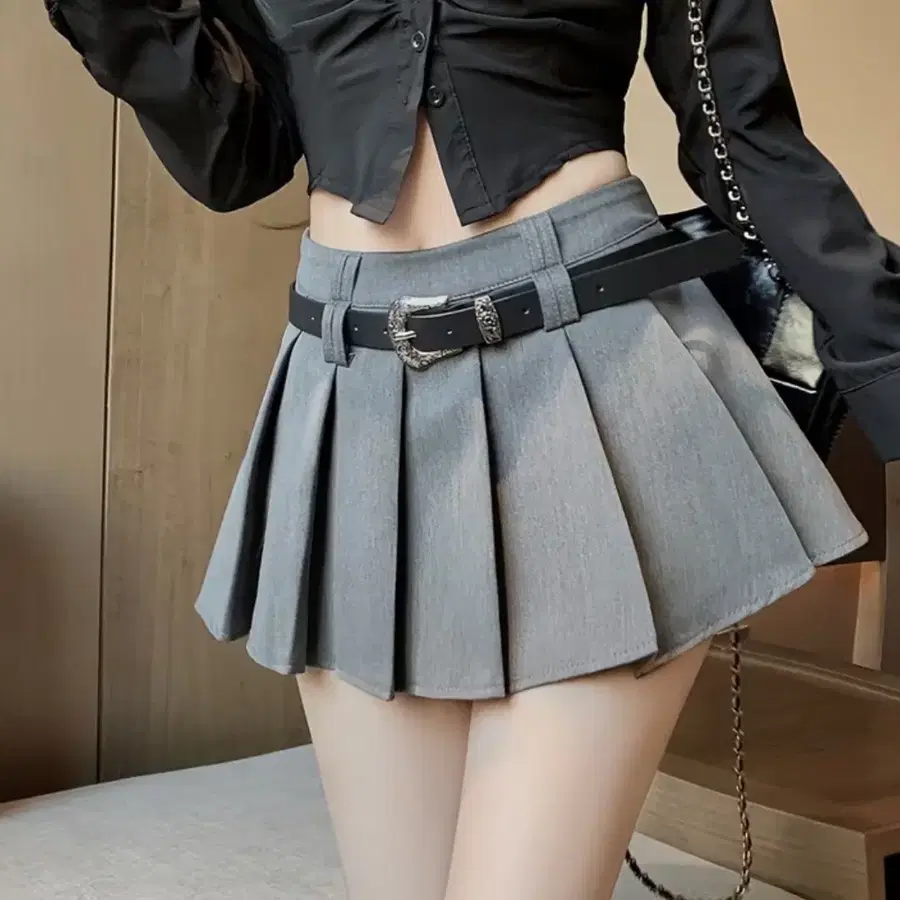 플리츠 미니 스커트