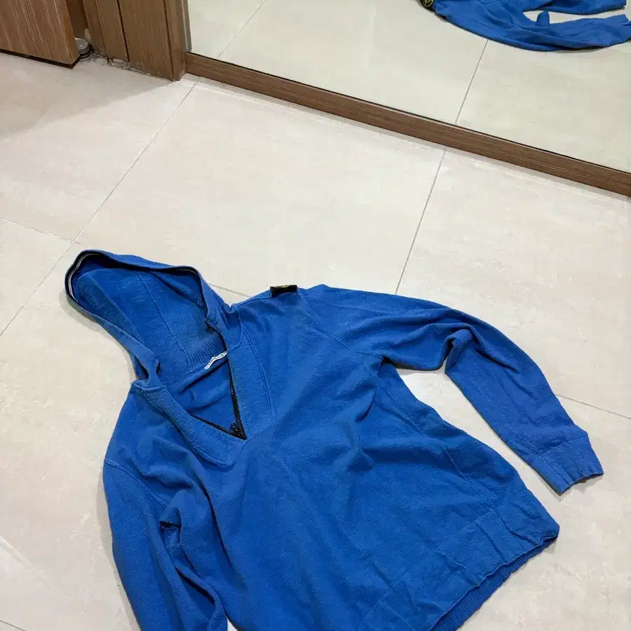 스톤아일랜드 견장 와펜 후드티 L