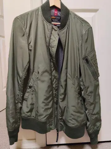 ALPHA INDUSTRIES 밀리터리 자켓 L 사이즈