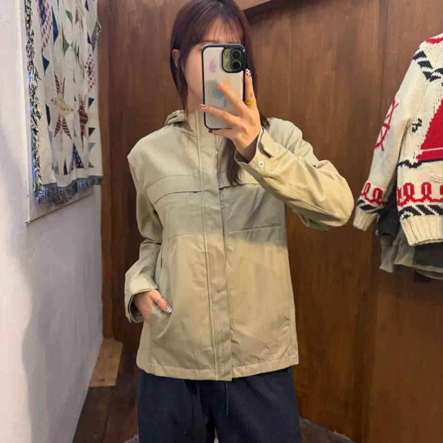 꼼사이즘 멀티포켓 후드 바람막이 자켓 h698