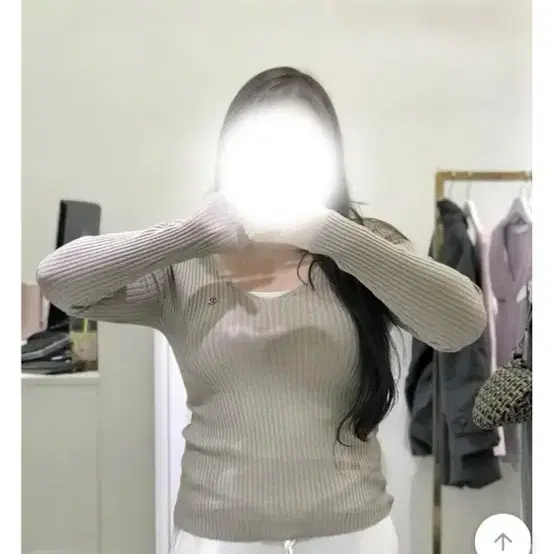 새상품)) 에이블리 여성 골지 스퀘어넥 니트 (FREE) 44-66가능