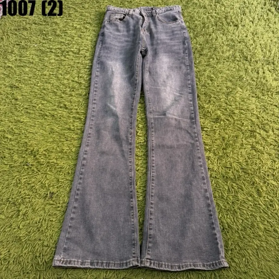 청바지 나팔 부츠컷 블루