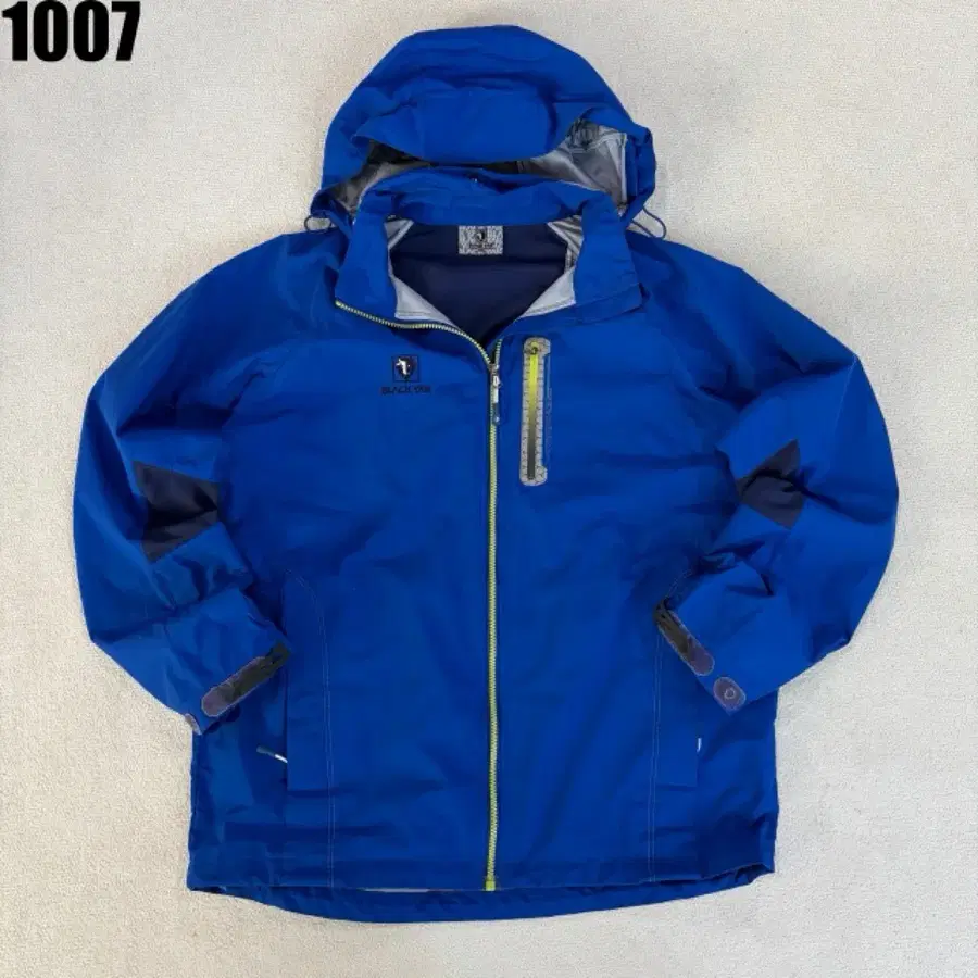 블랙야크 고어텍스 바람막이 자켓 블루 105