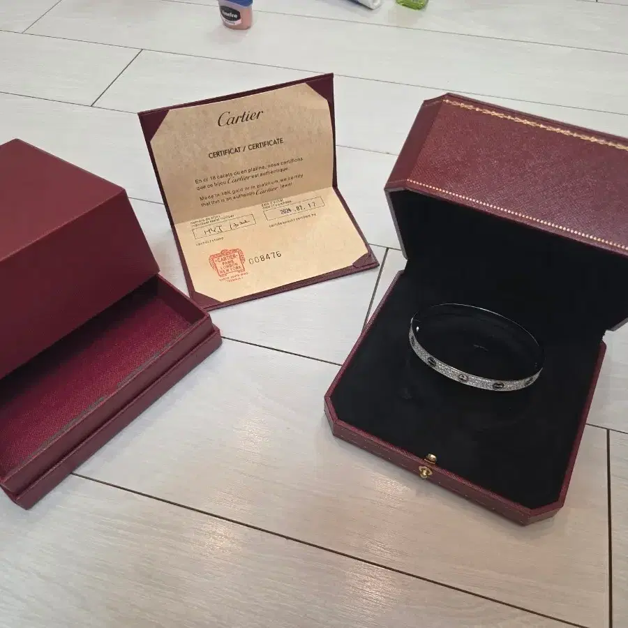 18k 까르띠에 러브팔찌 파베 19호