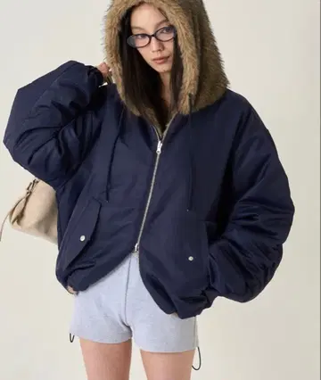 who's who gallery 리버서블 후드 부착 블루종