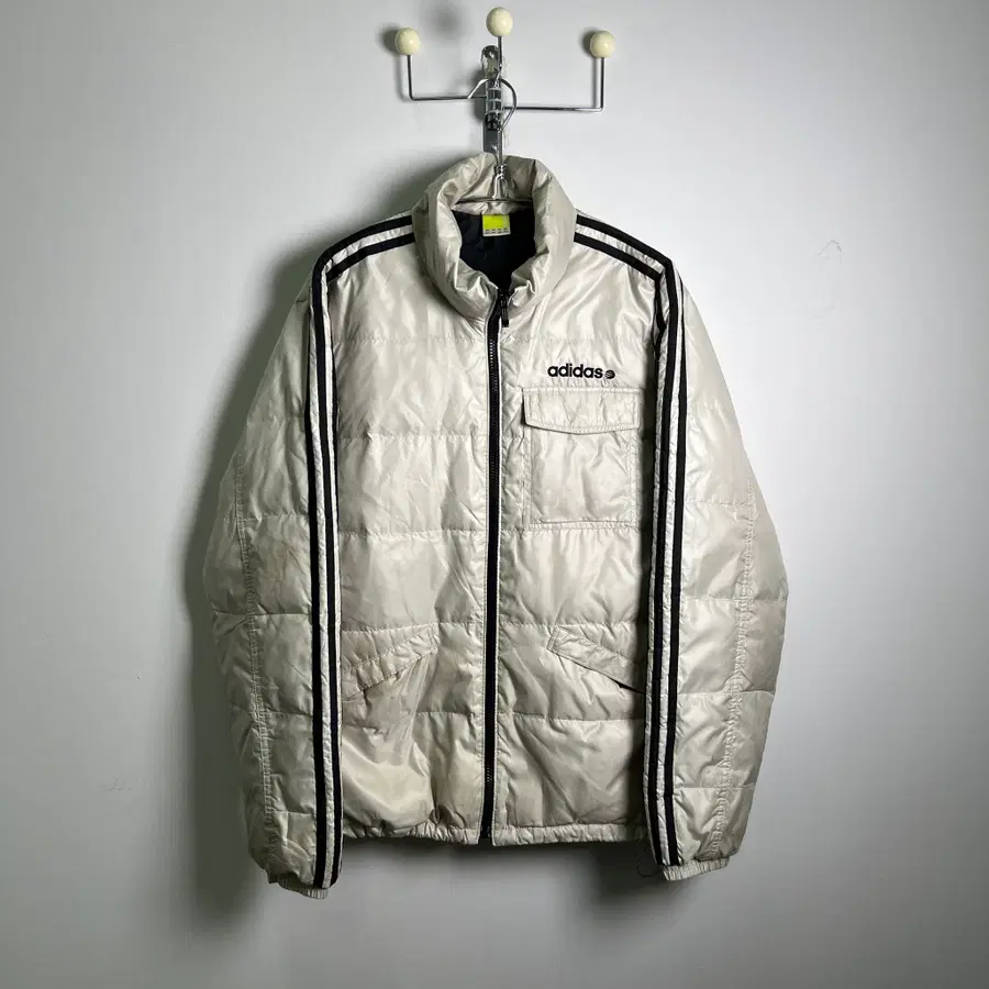 ADIDAS 아디다스 크림 다운 패딩