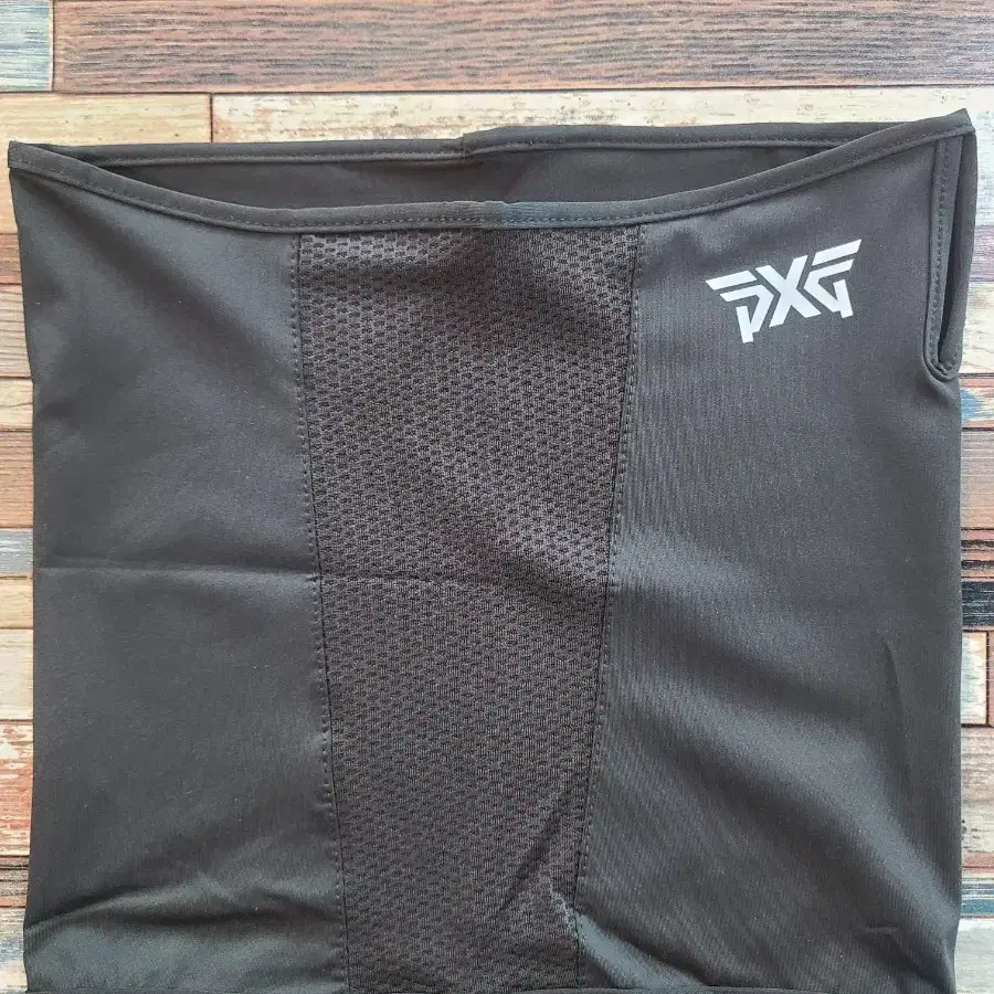 PXG 로고 자외선 차단 마스크 블랙