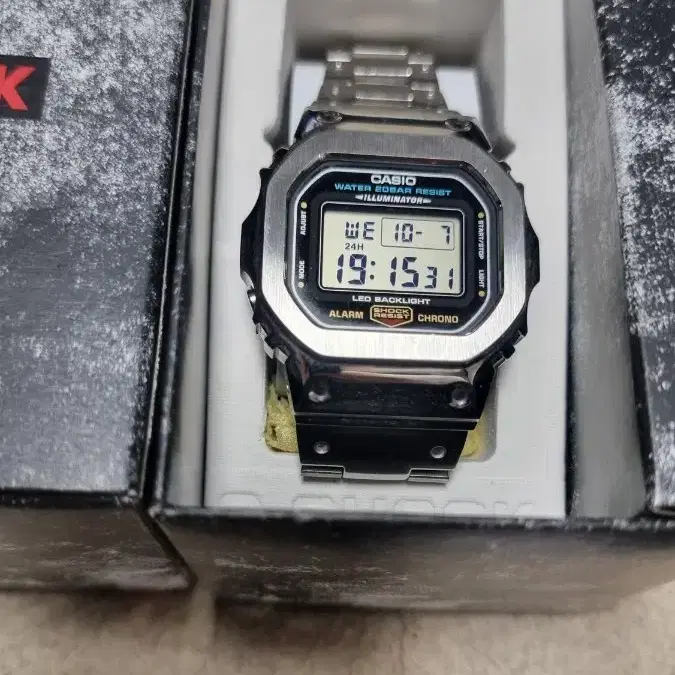 카시오 G-SHOCK 메탈 시계