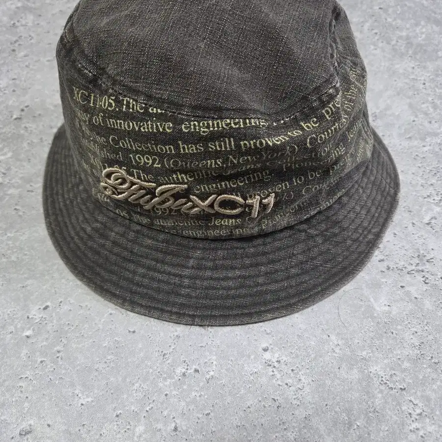 00s FUBU XC11 피그먼트 자수 버킷햇