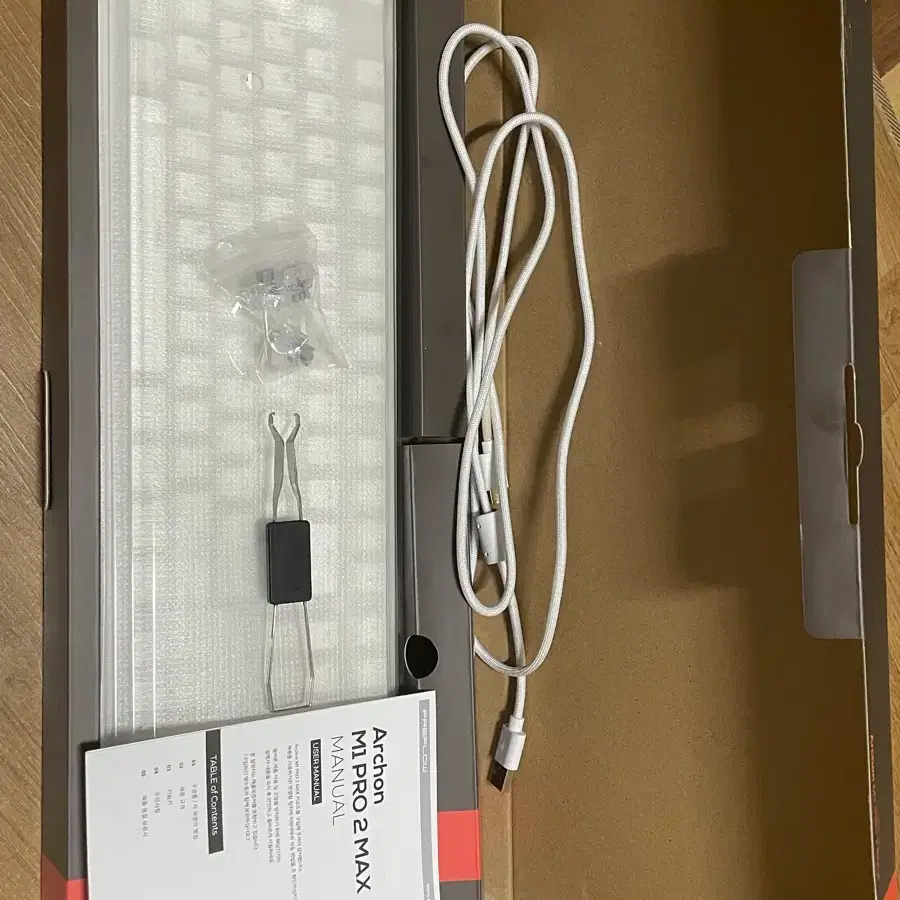 프리플로우 archon M1 PRO 2 MAX 8K 자석축 게이밍 키보드 화이트, 저소음 퀵실버 V2