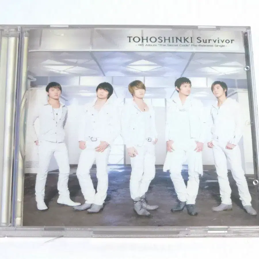 동방신기(TOHOSHINKI) - Survivor (일본 26th 싱글 / 한국 라이센스반)