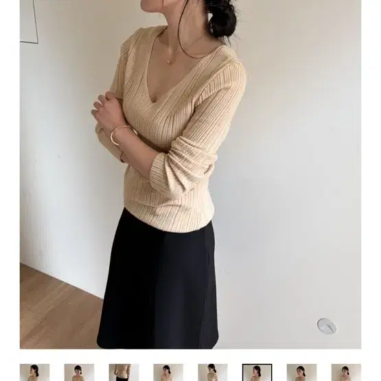 누드클래식 네롤리 실루엣 니트 베이지