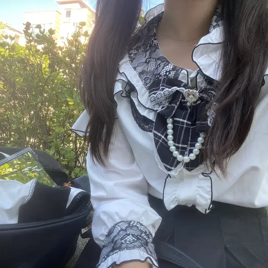 지뢰계 양지뢰 노에미 블라우스