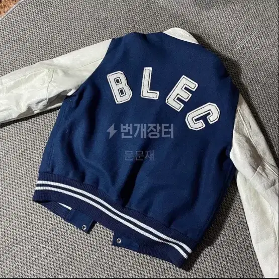 BLEC 바시티 자켓