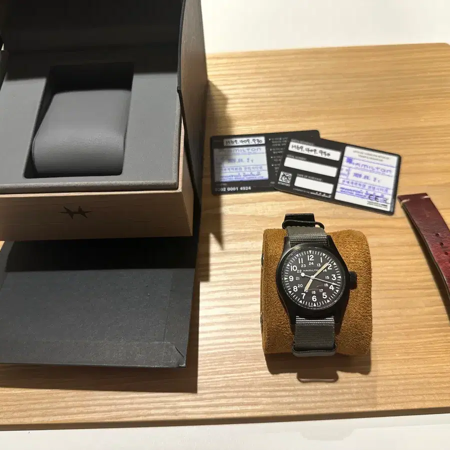 해밀턴 카키필드 메카니컬 38mm 올블랙