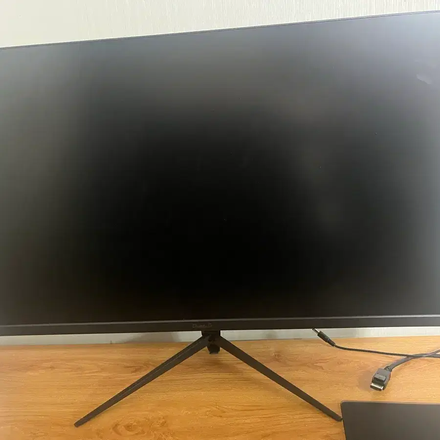 32인치 240hz 모니터(울산 직거래 우대)