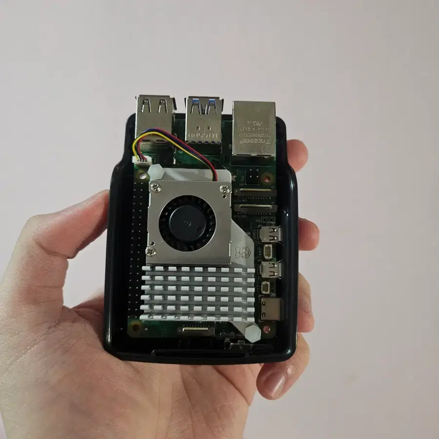 라즈베리 파이 5 8gb 및 카메라, sd카드 등