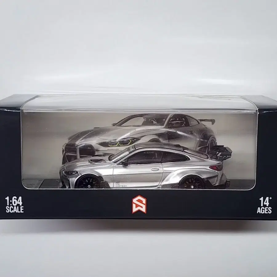 스트릿 워리어 에이드로 M4 500대 한정판