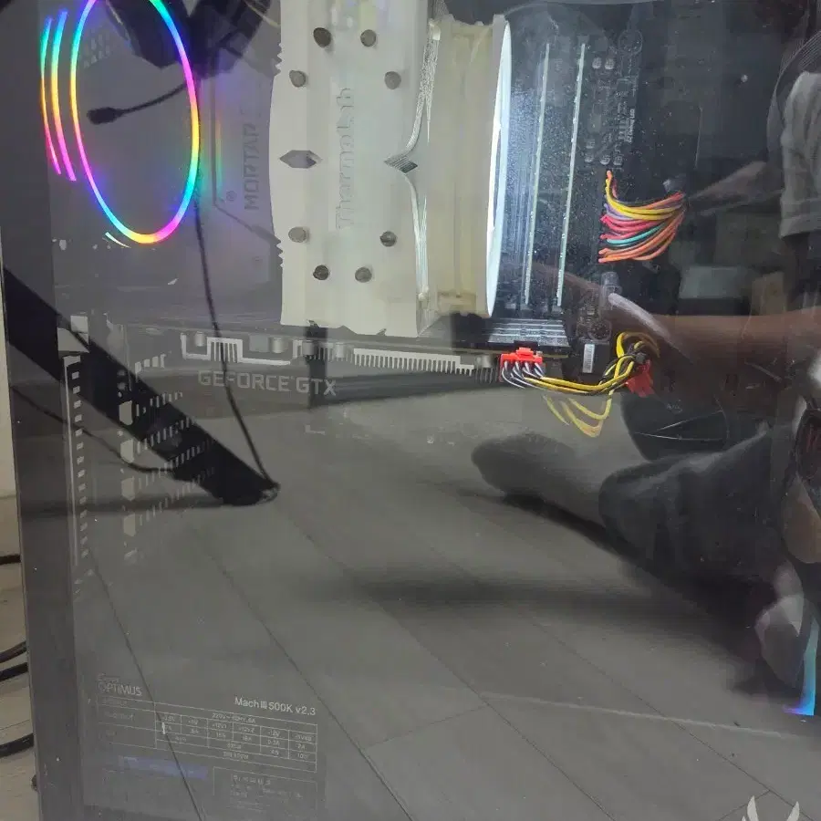 컴퓨터 팝니다 9400f 1660s 팝니다
