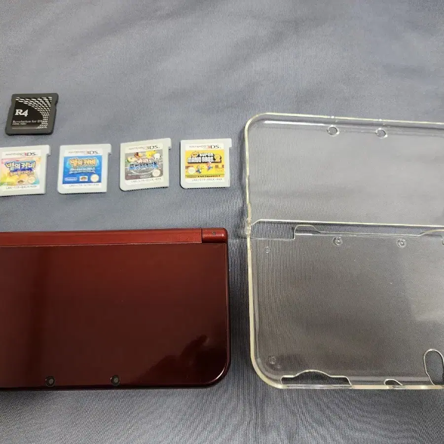 뉴 닌텐도 3DS XL(뉴큰다수) 레드 + 게임칩 5개
