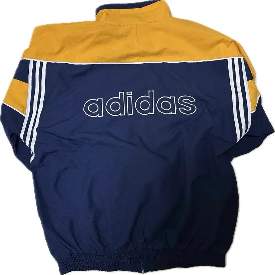 [Eve 착용] adidas 90s 아디다스 나일론 자켓 빈티지 바람막이 이브 우타이테 가수