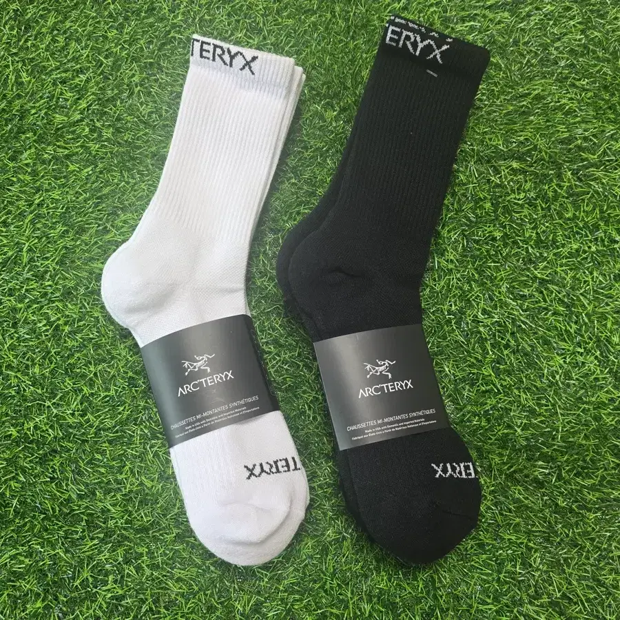 아크테릭스 양말 화이트/블랙