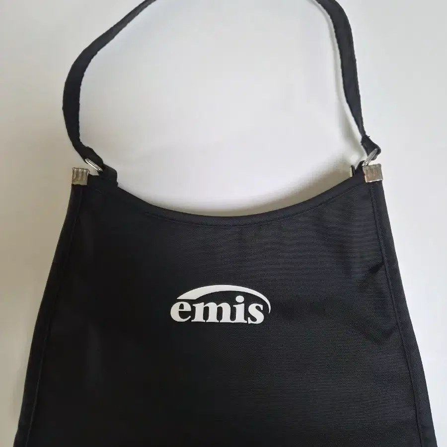 EMIS 이미스 블랙 스퀘어 호보백