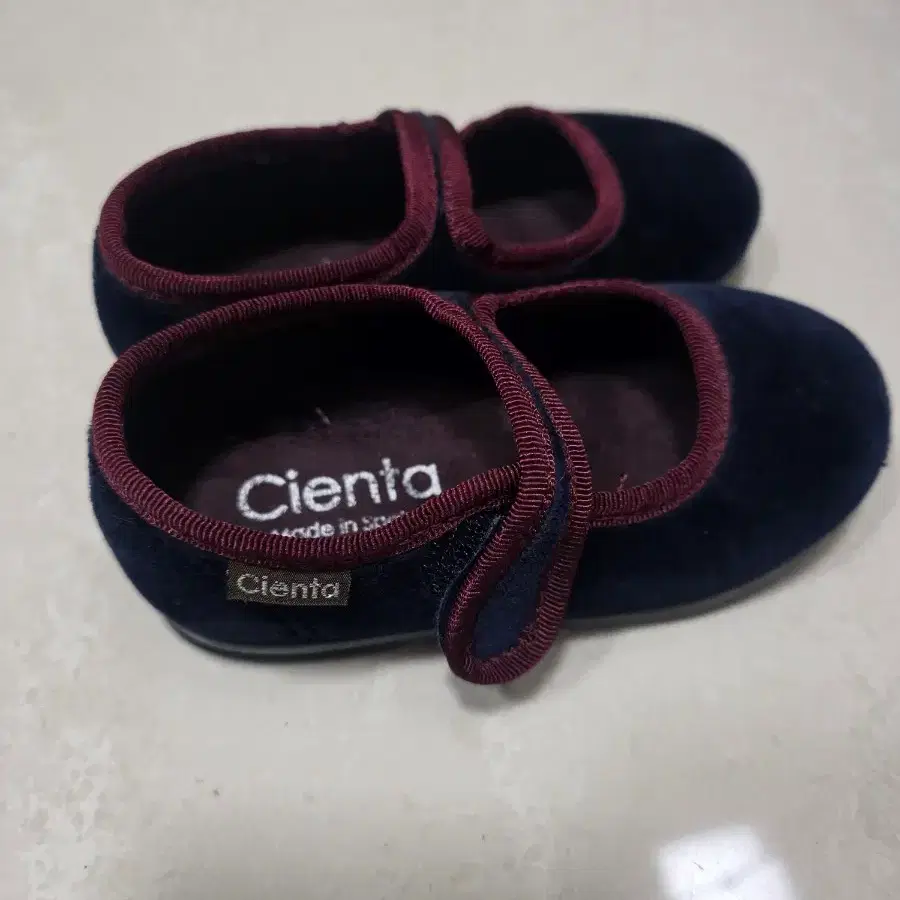 씨엔타 Cienta 아동용 벨벳 메리제인 슈즈 네이비 24