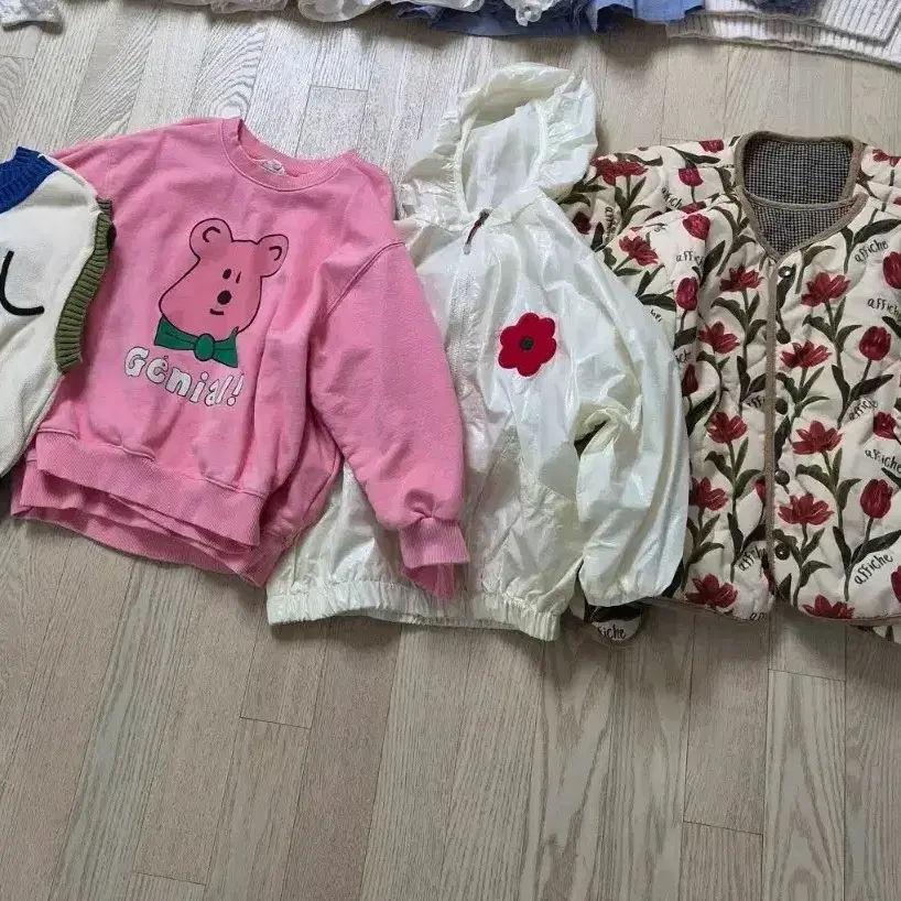 리미떼두두 자라 블라우스 맨투맨 집업패딩 120-140