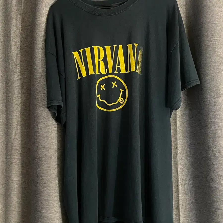 너바나 오피셜 머천다이즈 반팔 티셔츠 nirvana