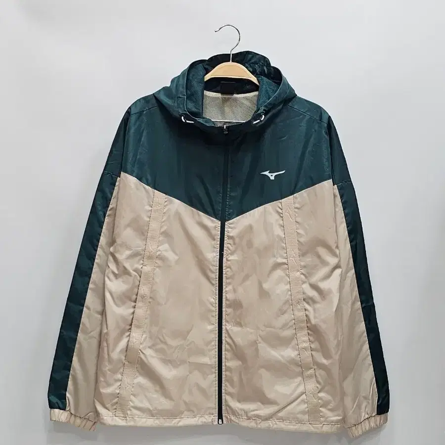 미즈노 21FW 배색 우븐 바람막이 후드 자켓 / 남 XL 딥그린 베이지