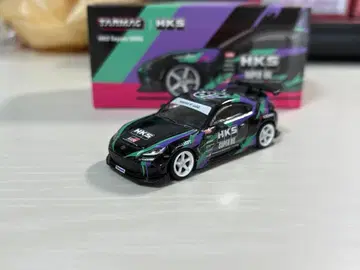 TARMAC 1/64 HKS Toyota GR86