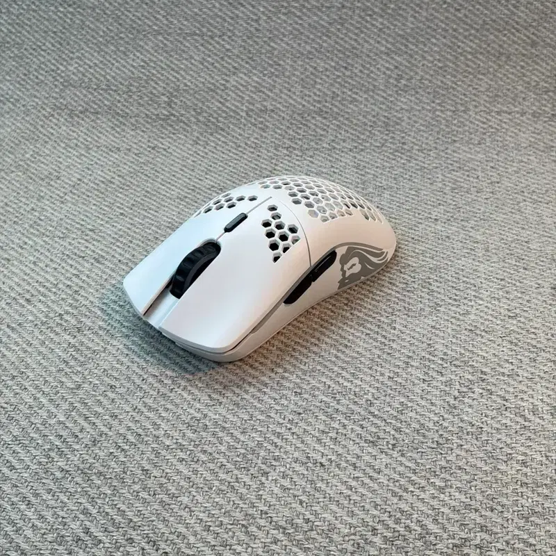 글로리어스 모델 o 무선