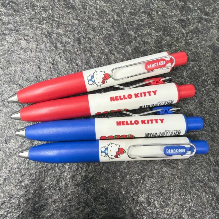 키티 볼펜 레드 블루 새상품 0.5