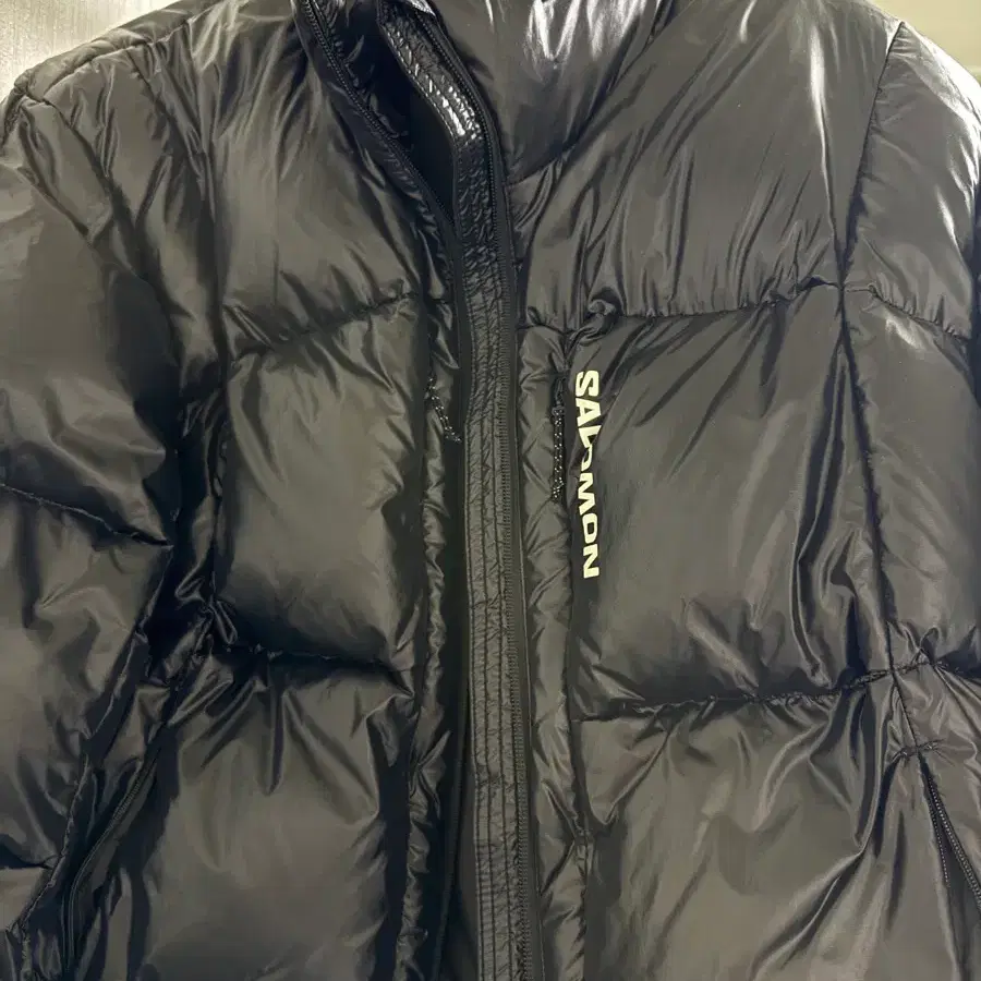 살로몬 패딩 점퍼 블랙 XL