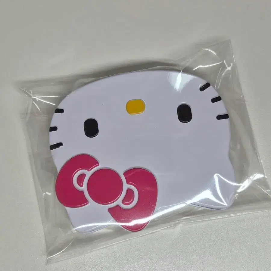 산리오 헬로키티 메모지 틴케이스