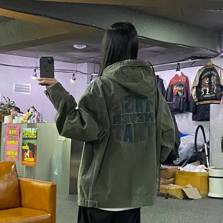 디스이즈네버댓 백자수로고 올리브그린 후드자켓B6134
