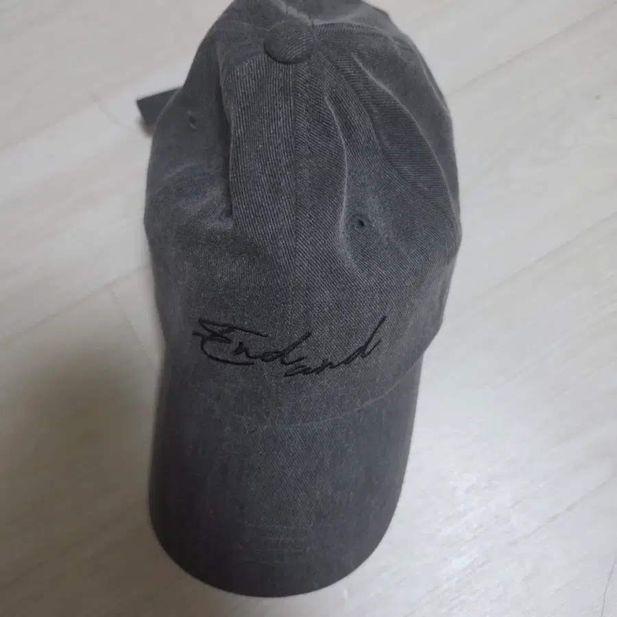 이창섭 endand 모자