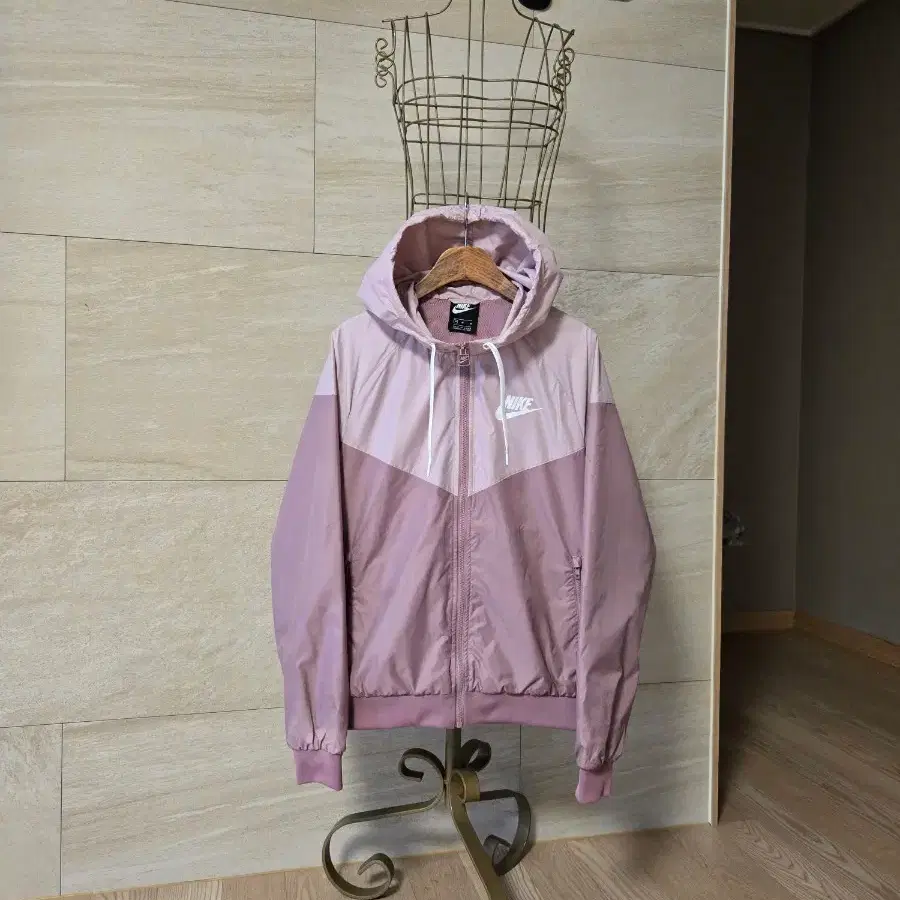 [m] 나이키 윈드러너 여성 바람막이 자켓 런닝복