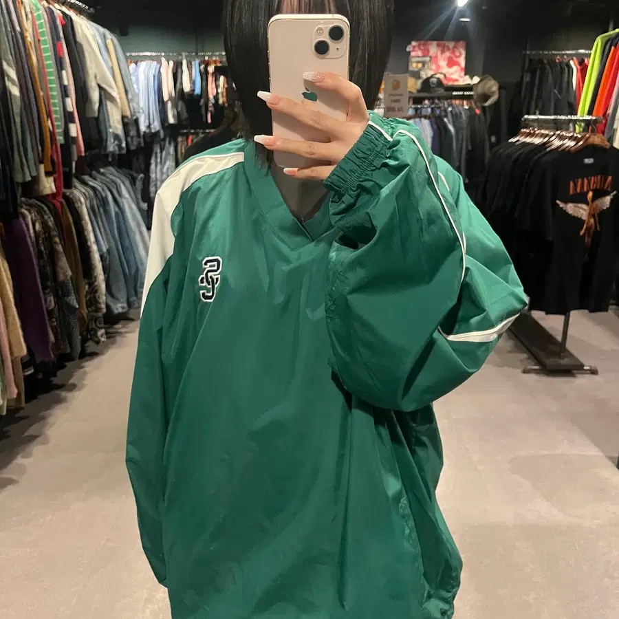 (122) Nike 그린 화이트 배색 브이넥 풋볼 웜업