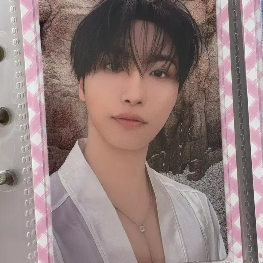 ATEEZ 星化 Ateez seonghwa 香水ポカ