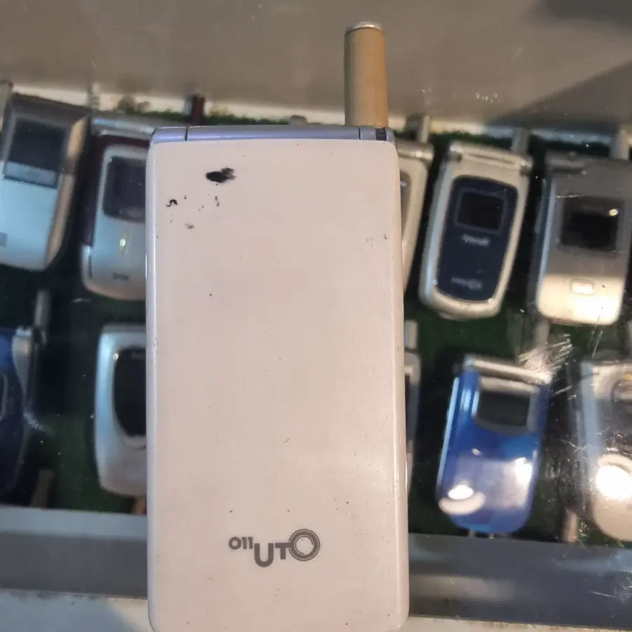 삼성전자 애니콜 UTO 컬러 (모델명: SCH-X580)/90년대 올드폰 폰수집 희귀폰 개당가격 인테리어 수집용v9
