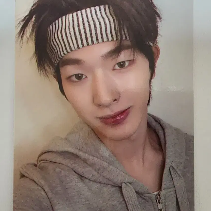 넥스지 토모야 포카